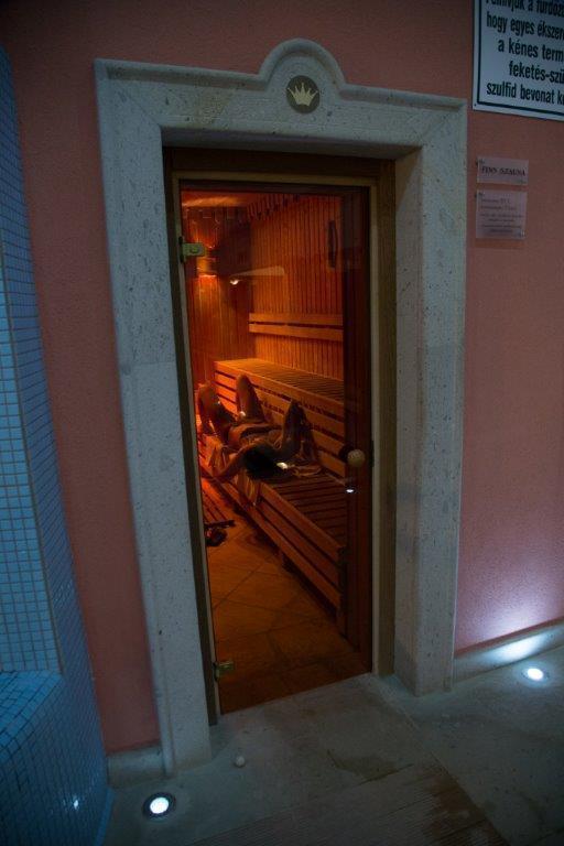Egri Korona Borhaz Es Wellness Hotel Demjén Exterior foto