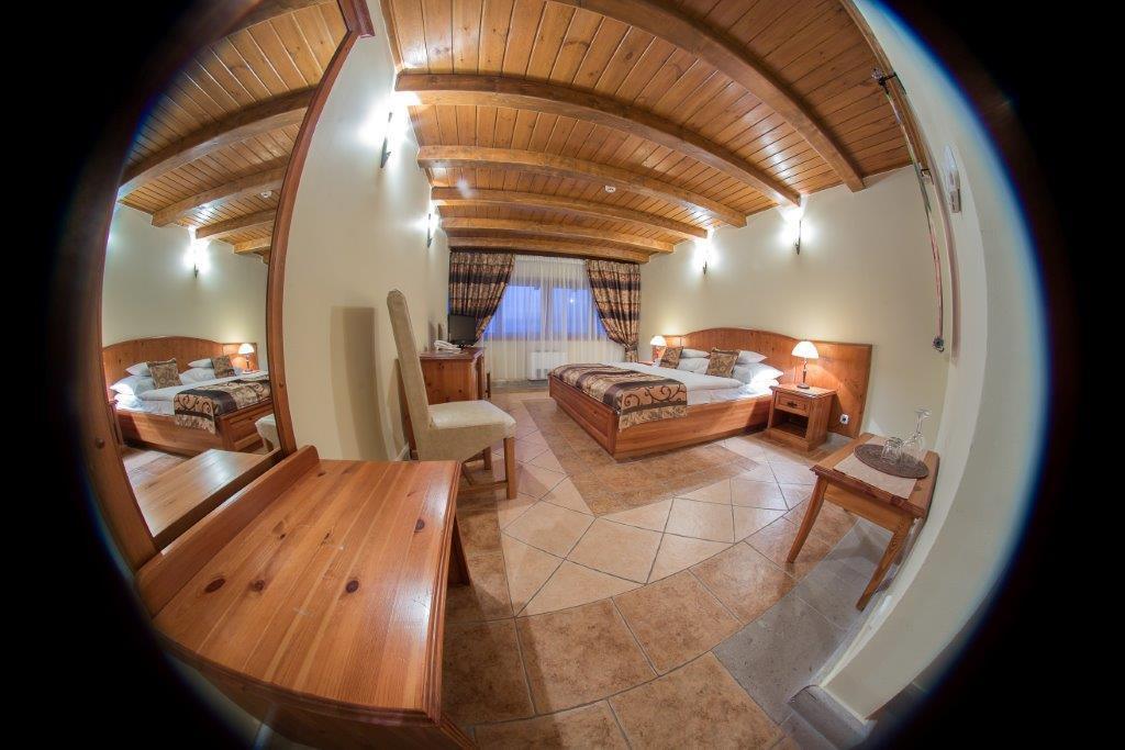 Egri Korona Borhaz Es Wellness Hotel Demjén Cameră foto